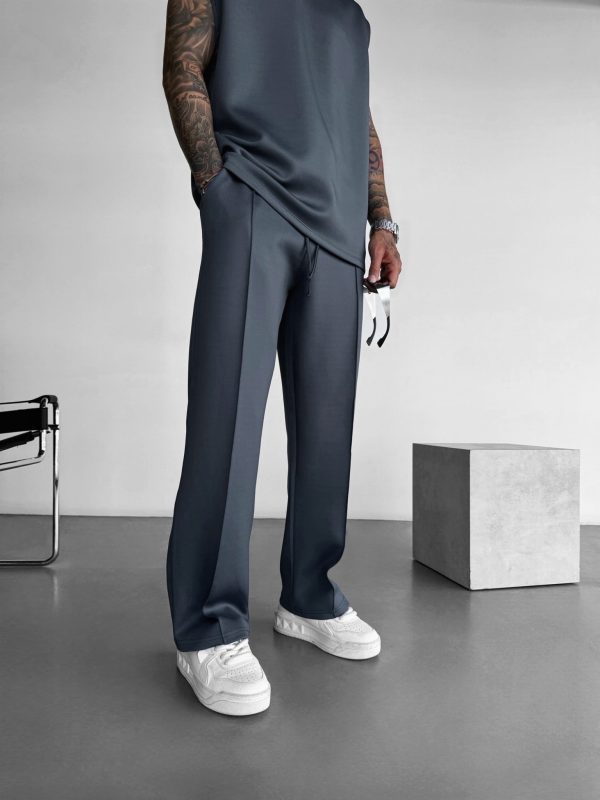 The Clean Fit Pant